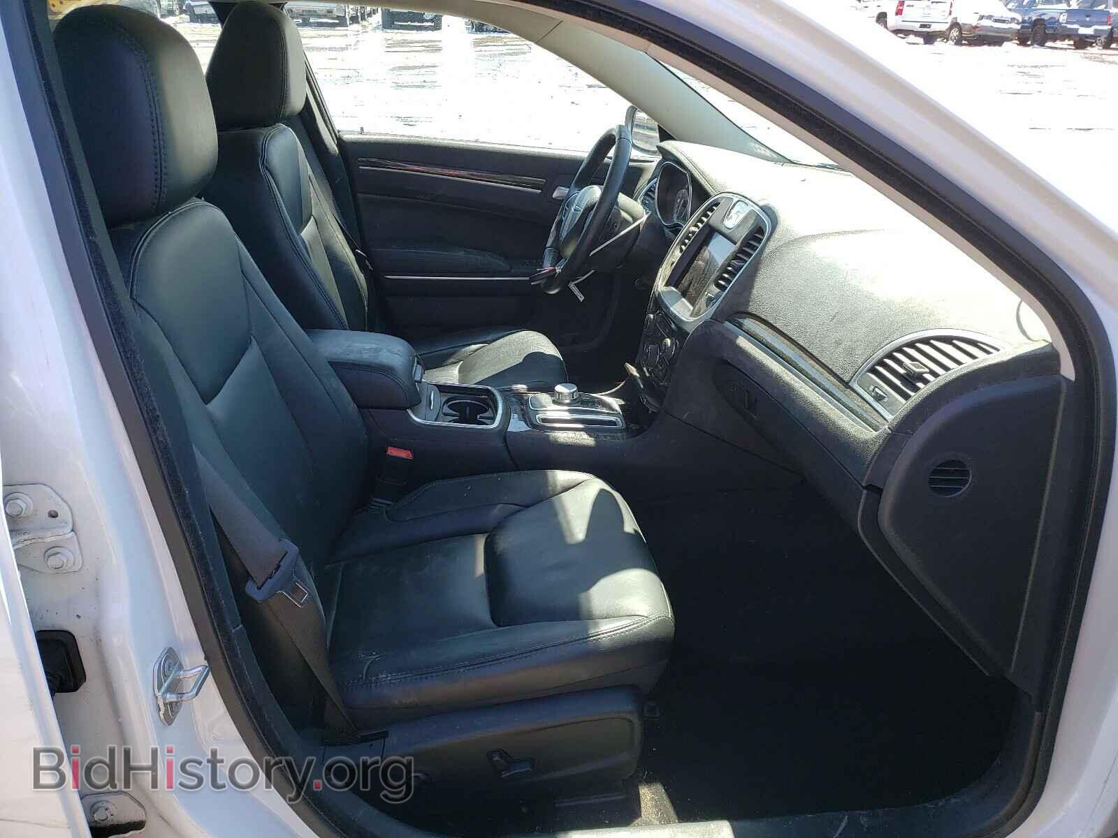 2017 CHRYSLER 300 - VIN: 2C3CCARG9HH648345 - Фото 5