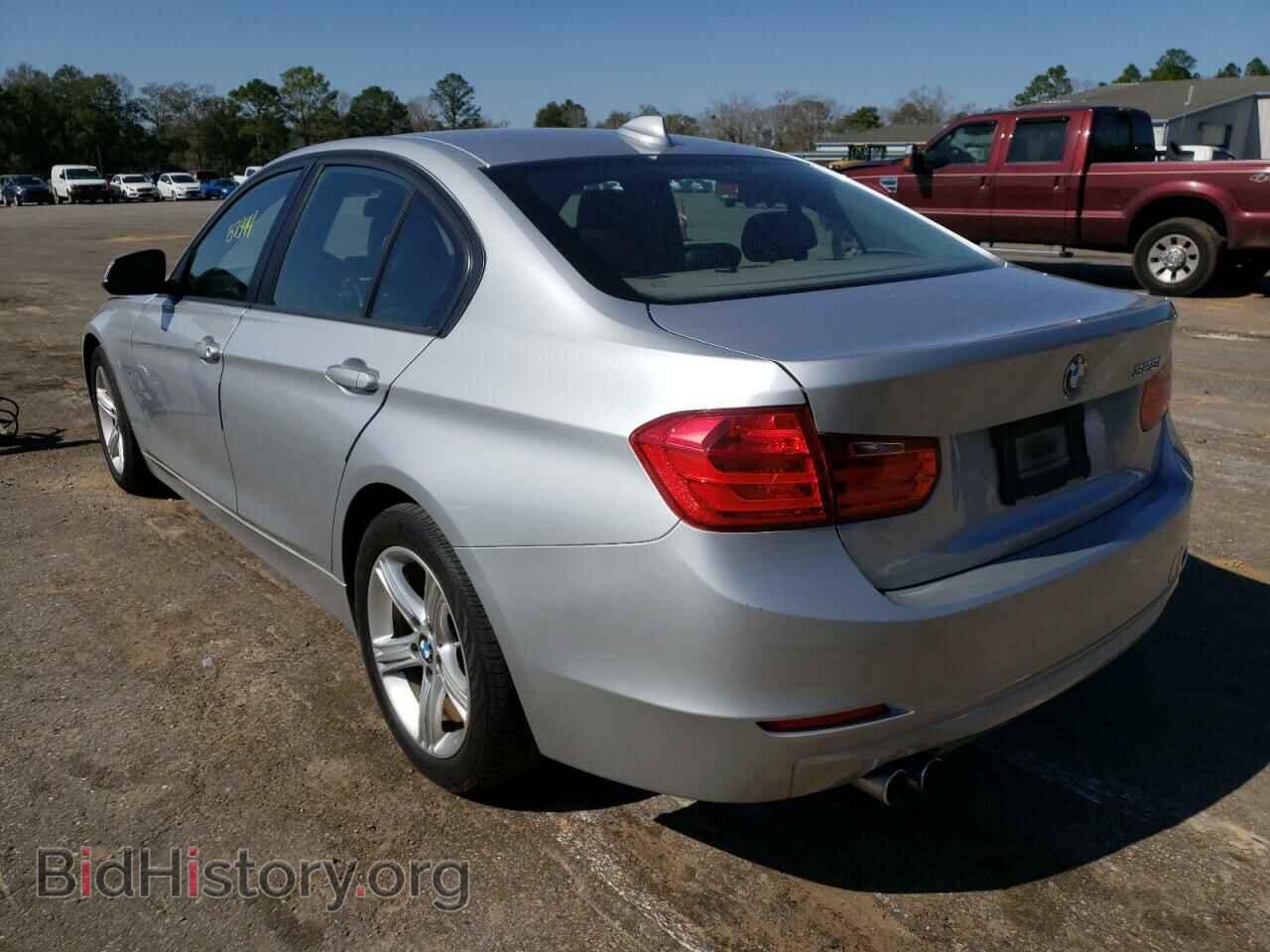 2013 BMW 3 SERIES - VIN: WBA3A5G50DNP18775 - Фото 2