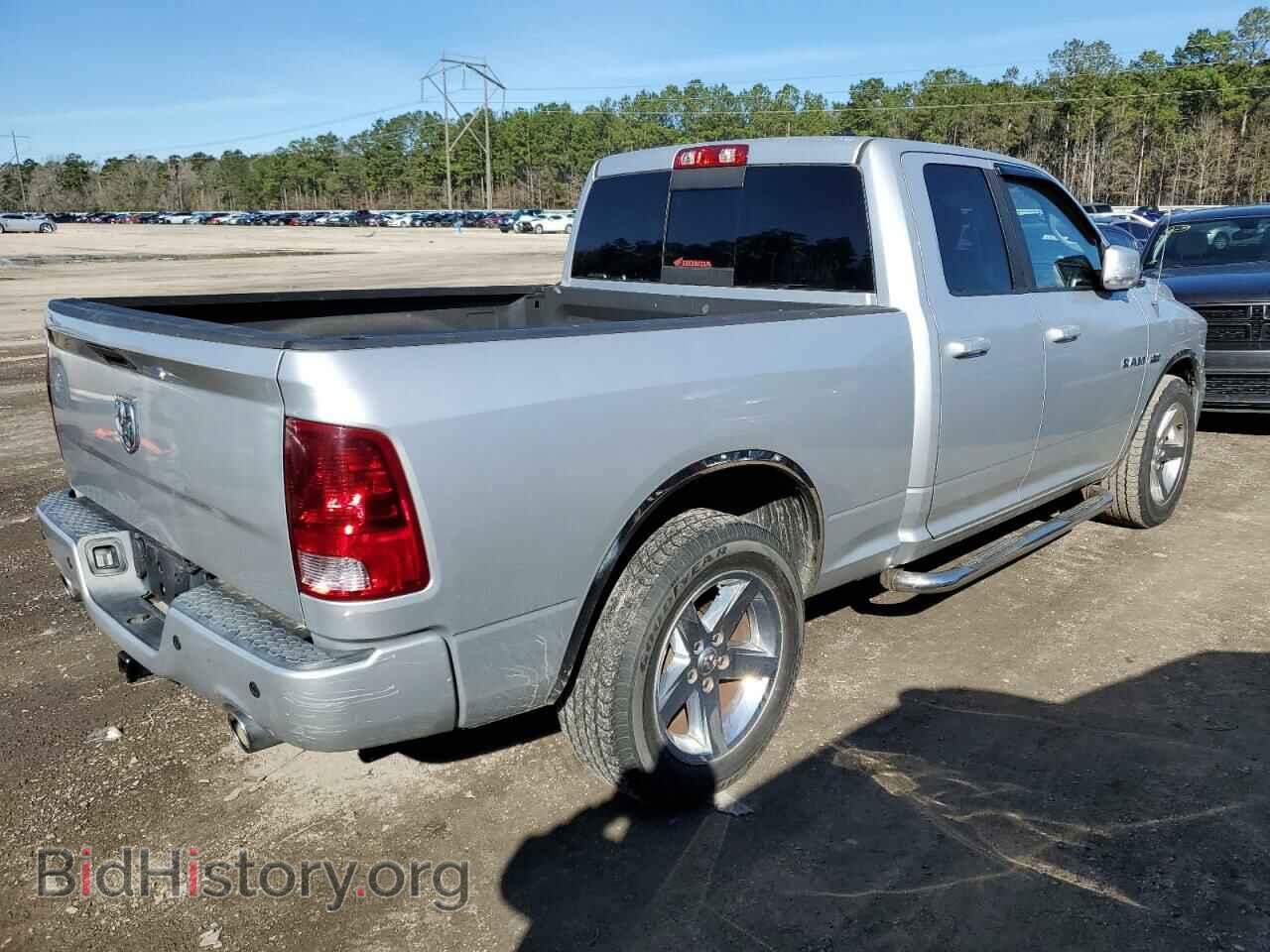 2010 DODGE RAM 1500 - VIN: 1D7RB1GT7AS164896 - Фото 3