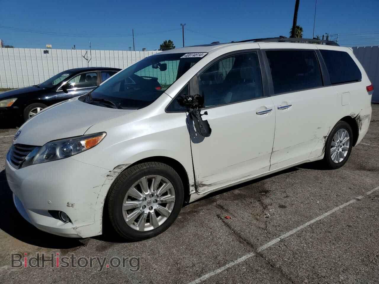 Photo 5TDDK3DC8DS055994 - TOYOTA All Models 2013
