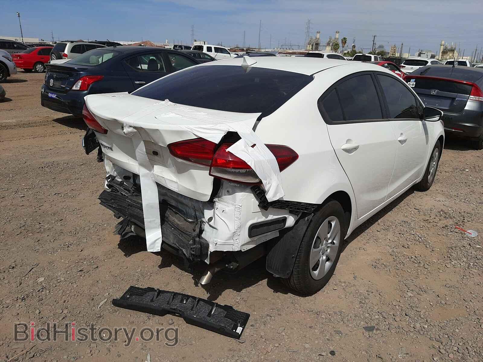 2017 KIA FORTE - VIN: 3KPFK4A70HE066056 - Фото 4