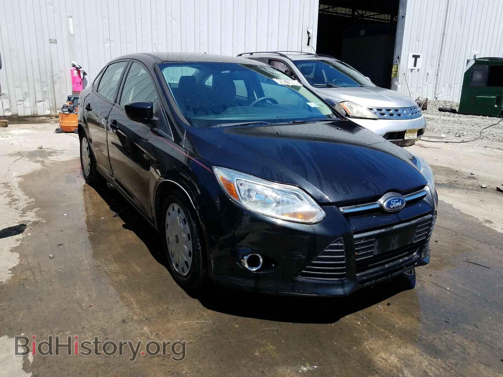 Photo 1FAHP3F25CL442712 - FORD FOCUS 2012