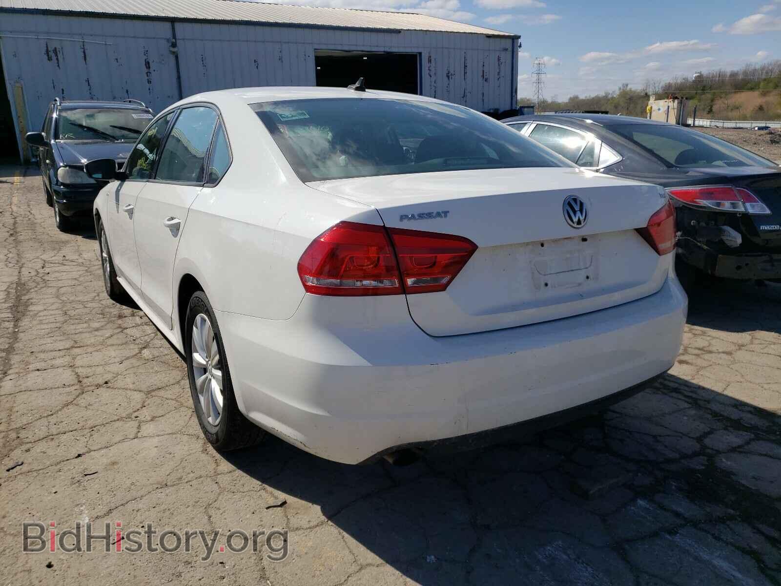 2015 VOLKSWAGEN PASSAT - VIN: 1VWAT7A3XFC066041 - Фото 3