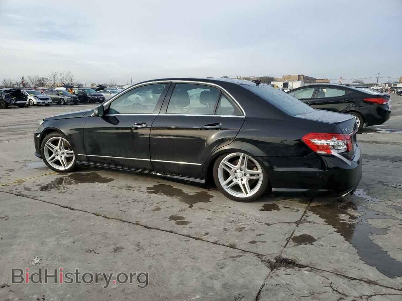 2011 MERCEDES-BENZ E-CLASS - VIN: WDDHF7CB5BA407340 - Фото 2