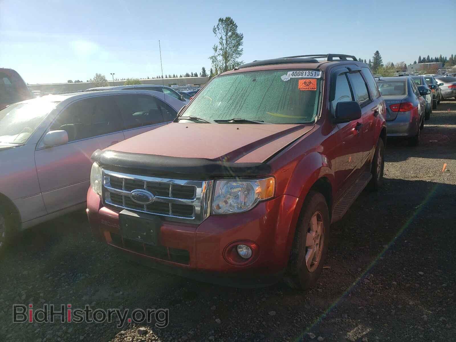 2009 FORD ESCAPE - VIN: 1FMCU93719KB13337 - Фото 2