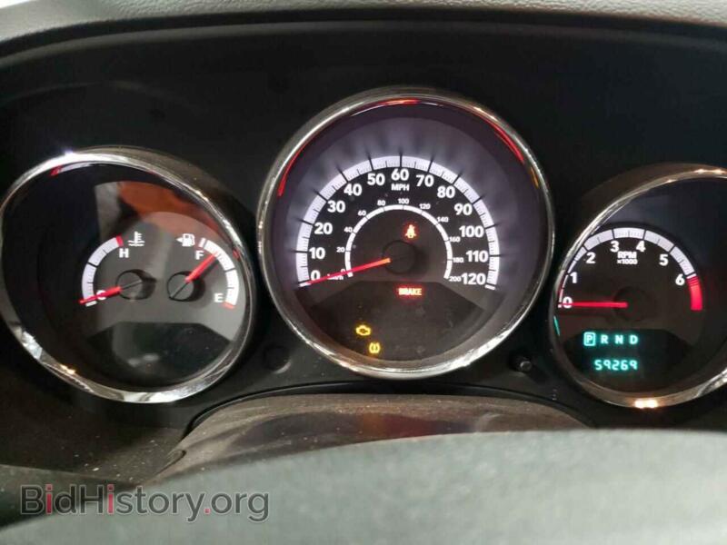 2010 Dodge CALIBER (VIN 1B3CB3HAXAD642226) — photo 9 of 12