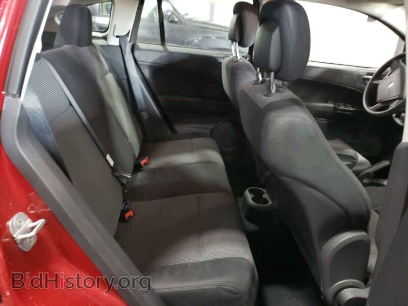 2010 Dodge CALIBER (VIN 1B3CB3HAXAD642226) — photo 10 of 12