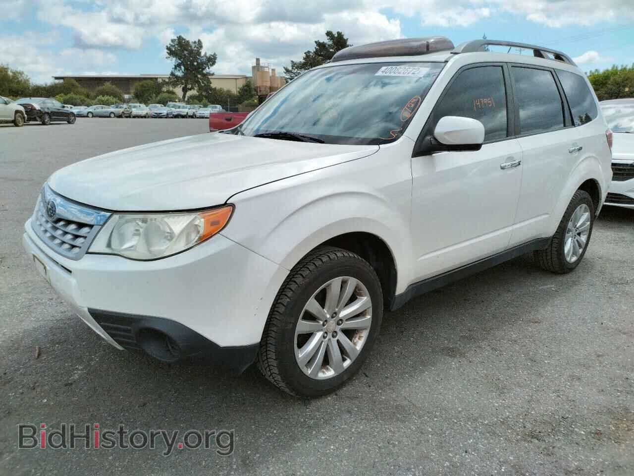 2011 SUBARU FORESTER - VIN: JF2SHACC6BH733995 - Фото 2