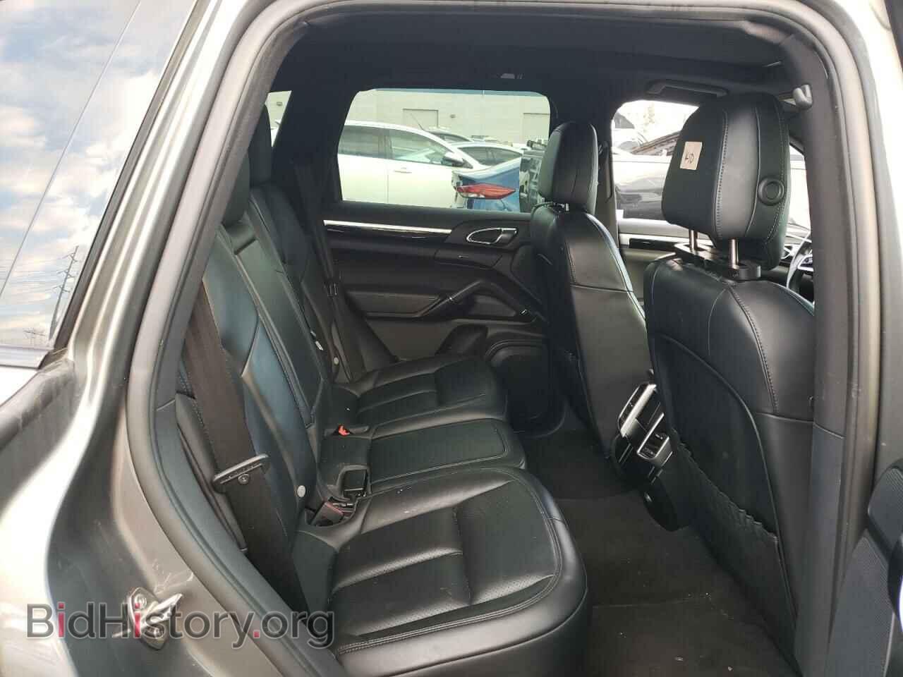 2016 PORSCHE CAYENNE - VIN: WP1AA2A24GKA11349 - Фото 10