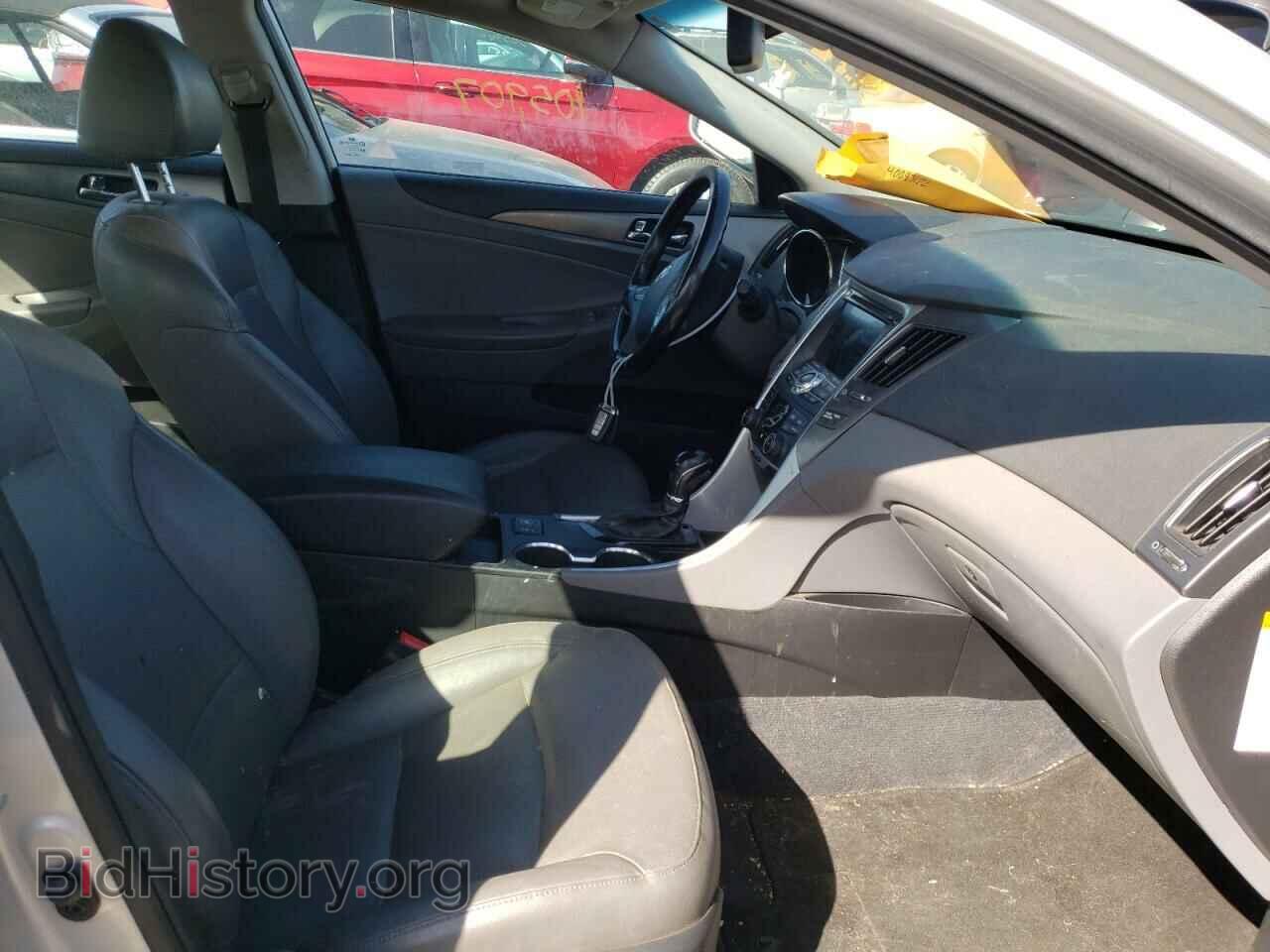 2014 HYUNDAI SONATA - VIN: KMHEC4A41EA111899 - Фото 5