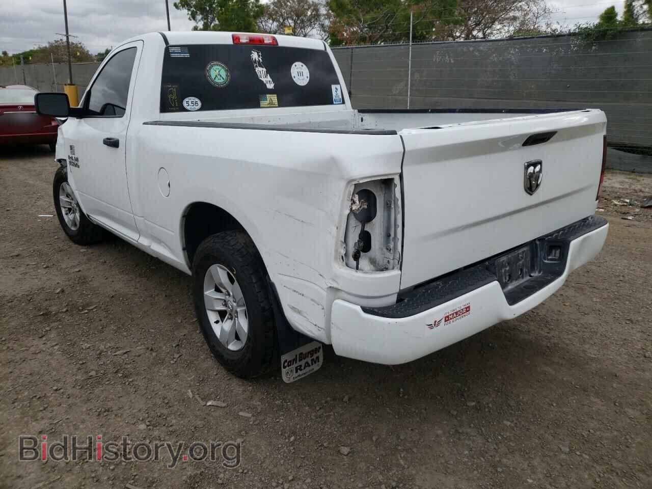2017 RAM 1500 - VIN: 3C6JR6AG7HG640228 - Фото 3