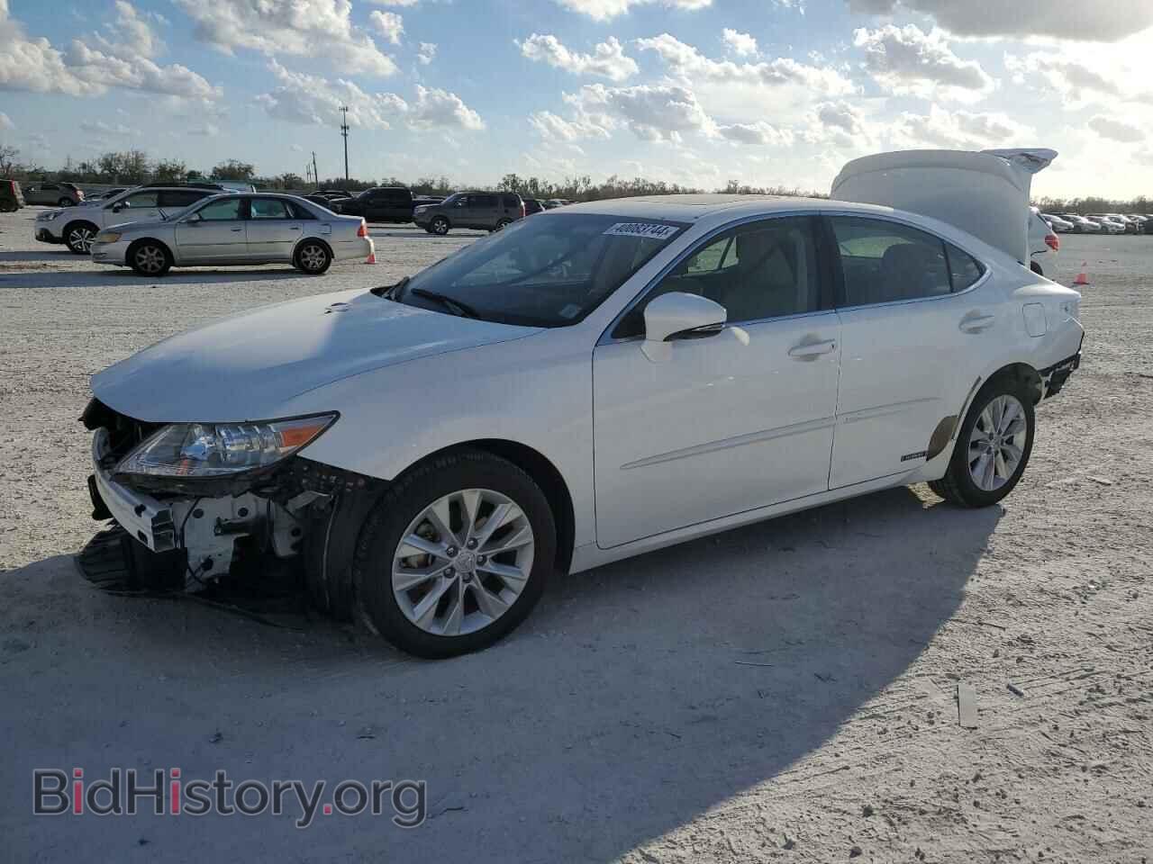 Photo JTHBW1GG5F2092654 - LEXUS ES300 2015