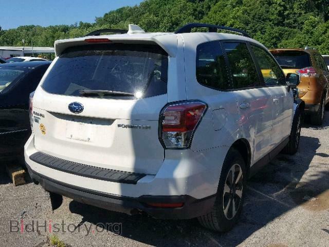 2018 SUBARU FORESTER - VIN: JF2SJAEC6JH409056 - Фото 4