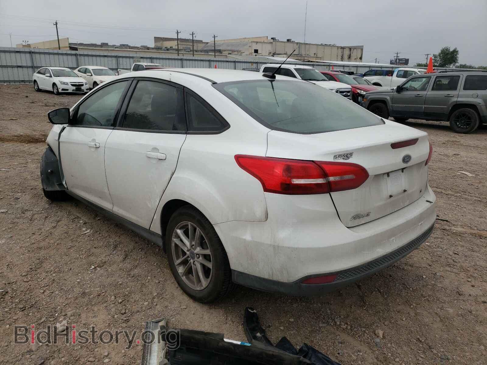 2017 FORD FOCUS - VIN: 1FADP3F24HL299239 - Фото 3