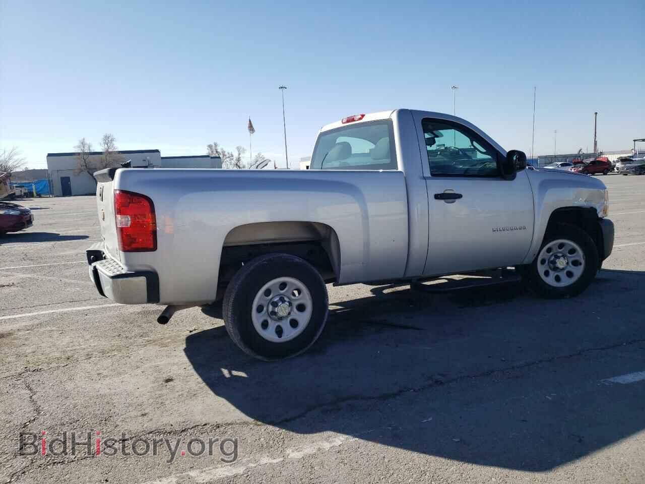 2010 CHEVROLET SILVERADO - VIN: 1GCPCPEX4AZ209324 - Фото 3