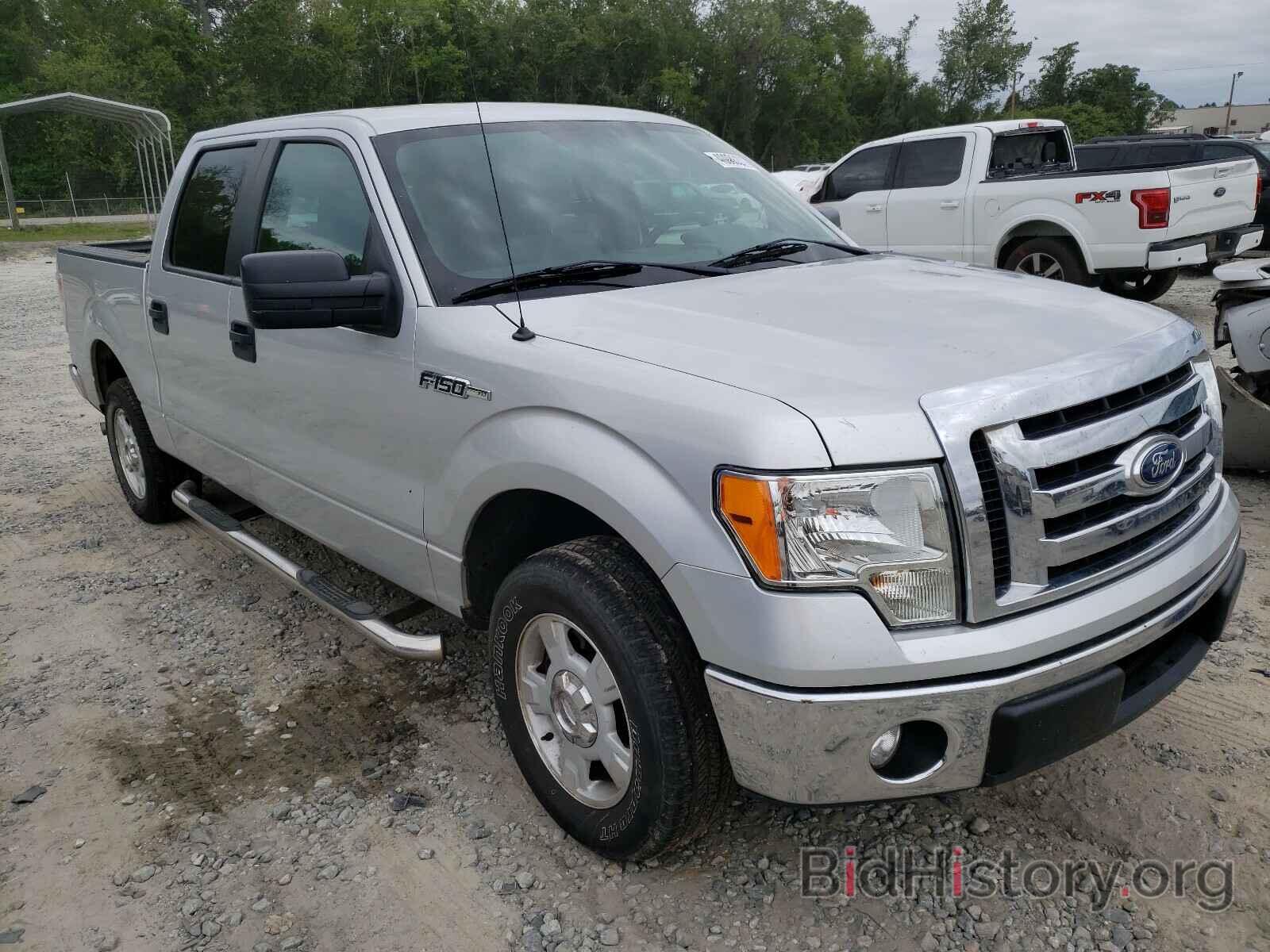 Photo 1FTFW1CF8BFB71416 - FORD F-150 2011