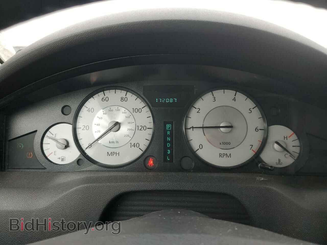 2010 CHRYSLER 300 - VIN: 2C3CA5CV5AH325808 - Фото 9