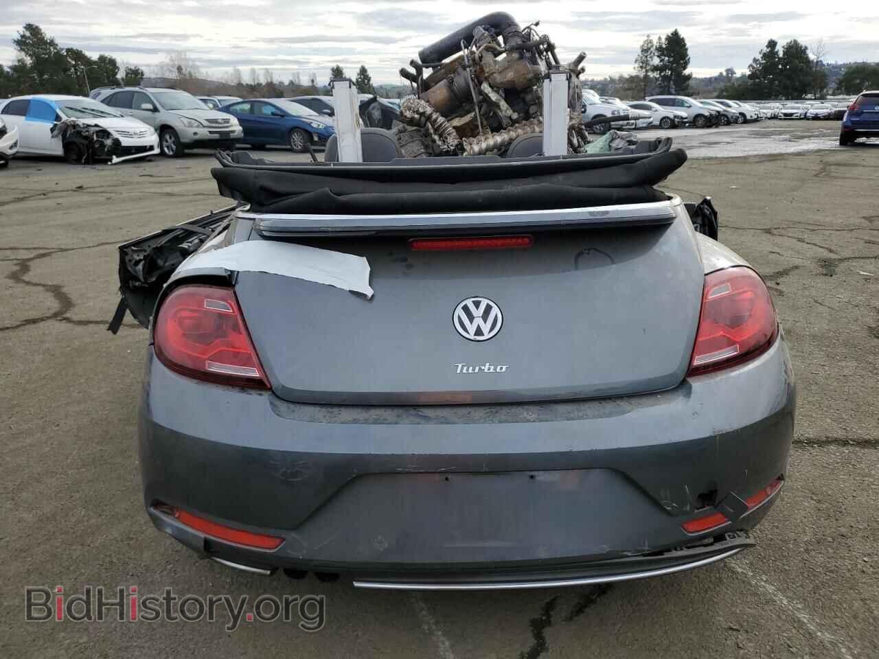 2018 VOLKSWAGEN BEETLE - VIN: 3VW5DAATXJM515575 - Фото 6