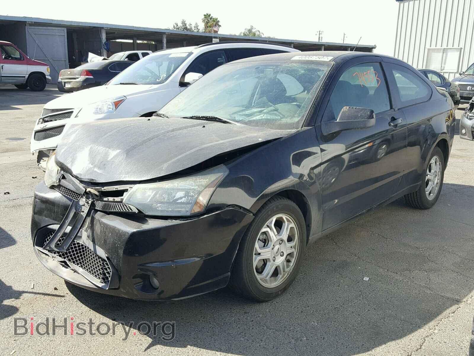 2009 FORD FOCUS - VIN: 1FAHP32N49W183282 - Photo 2