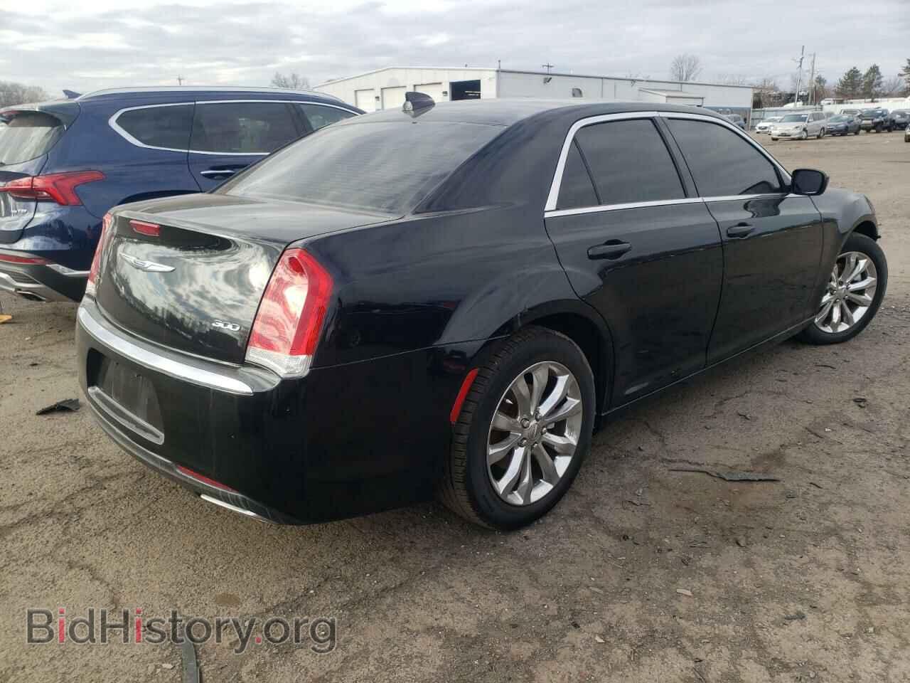 2015 CHRYSLER 300 - VIN: 2C3CCARG4FH887606 - Фото 3