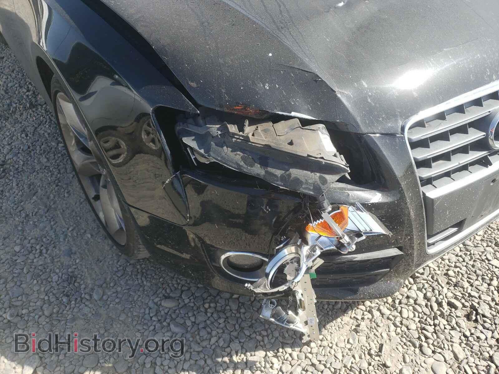 2010 AUDI A5 - VIN: WAULFAFR9AA025821 - Фото 9