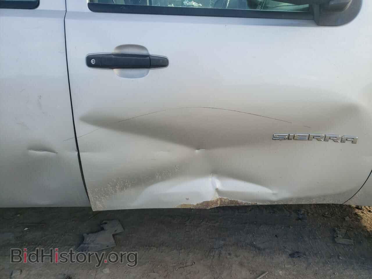 2010 GMC SIERRA - VIN: 1GTSKTE33AZ111114 - Фото 9