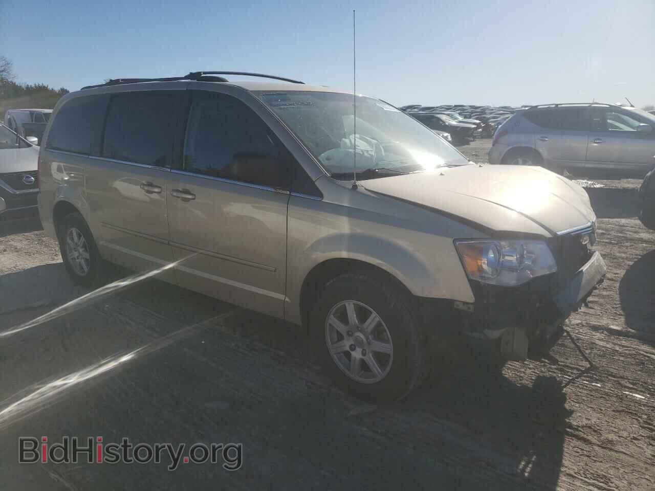 2010 CHRYSLER MINIVAN - VIN: 2A4RR2D16AR464147 - Фото 4