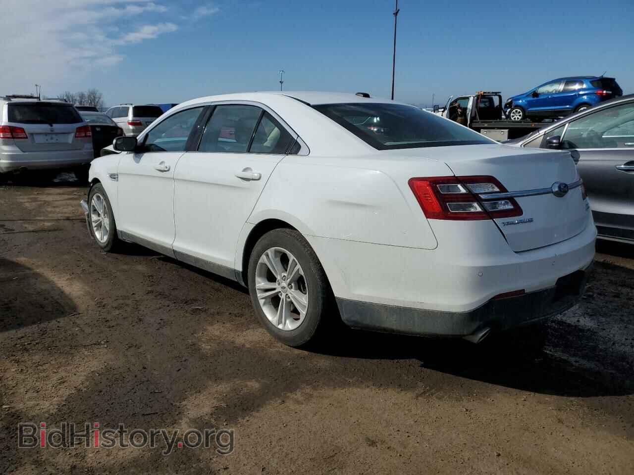 2018 FORD TAURUS - VIN: 1FAHP2E86JG138763 - Фото 2