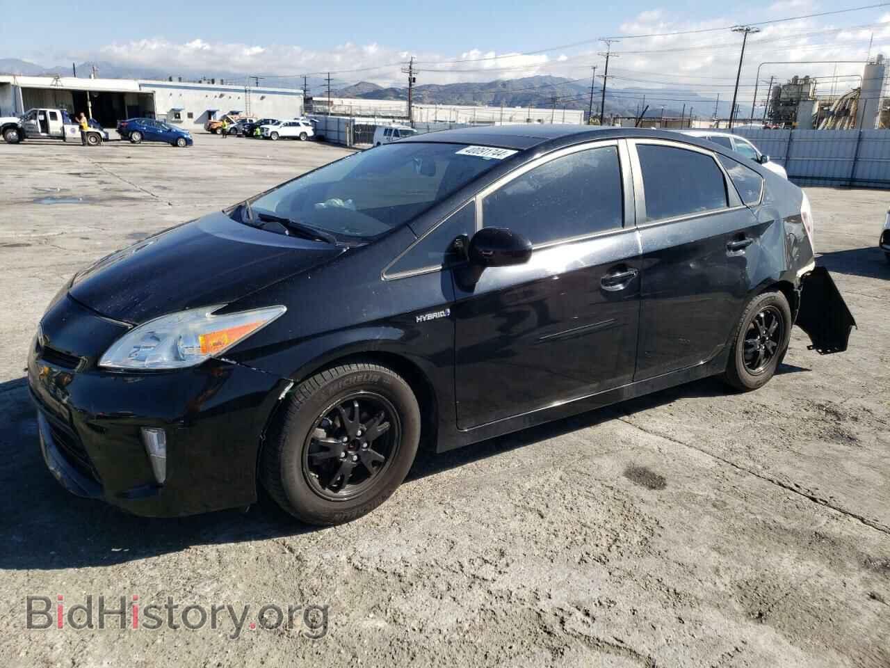 Фотография JTDKN3DU4F1868403 - TOYOTA PRIUS 2015