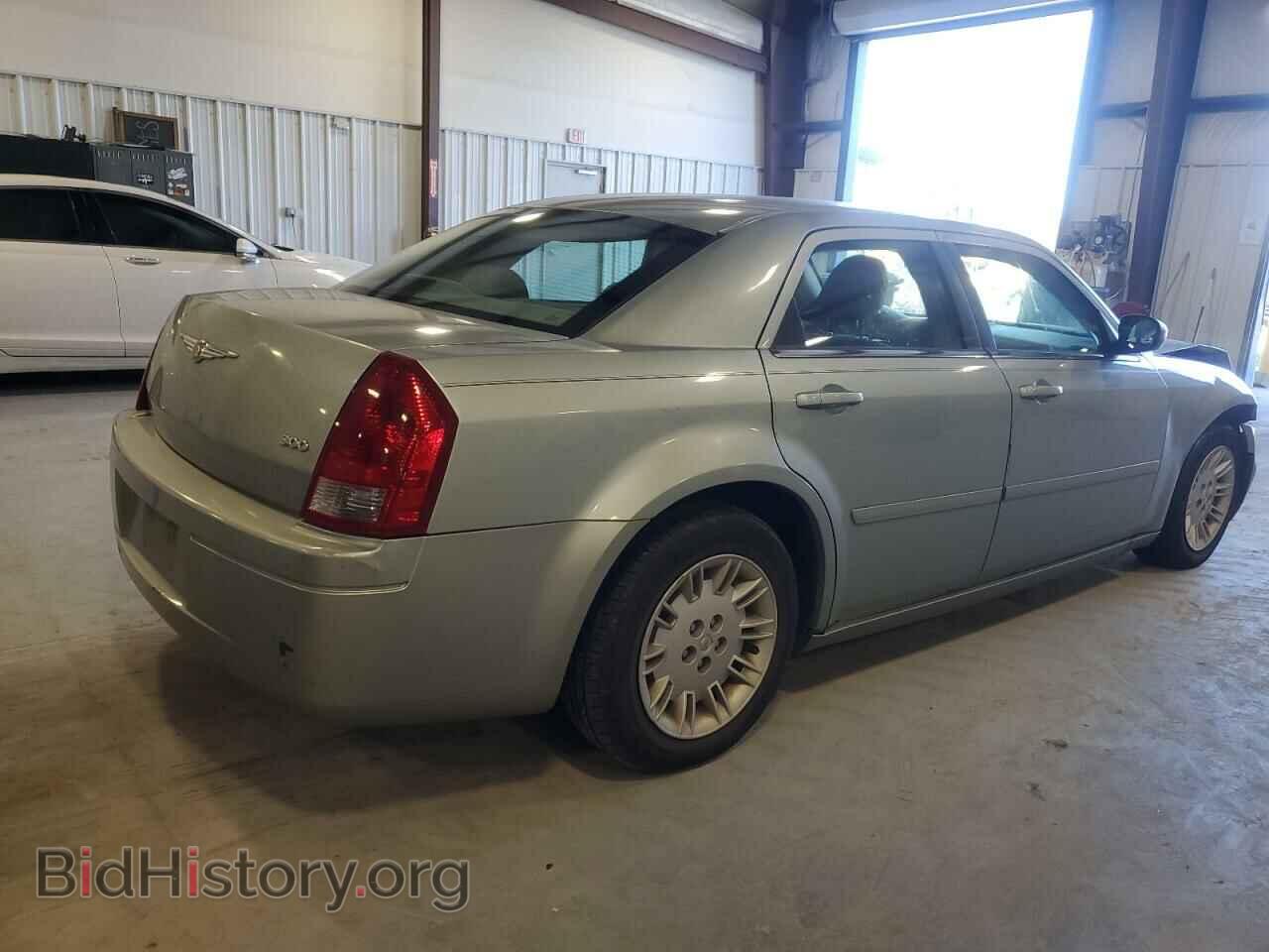 2006 CHRYSLER 300 - VIN: 2C3KA43RX6H242777 - Фото 3