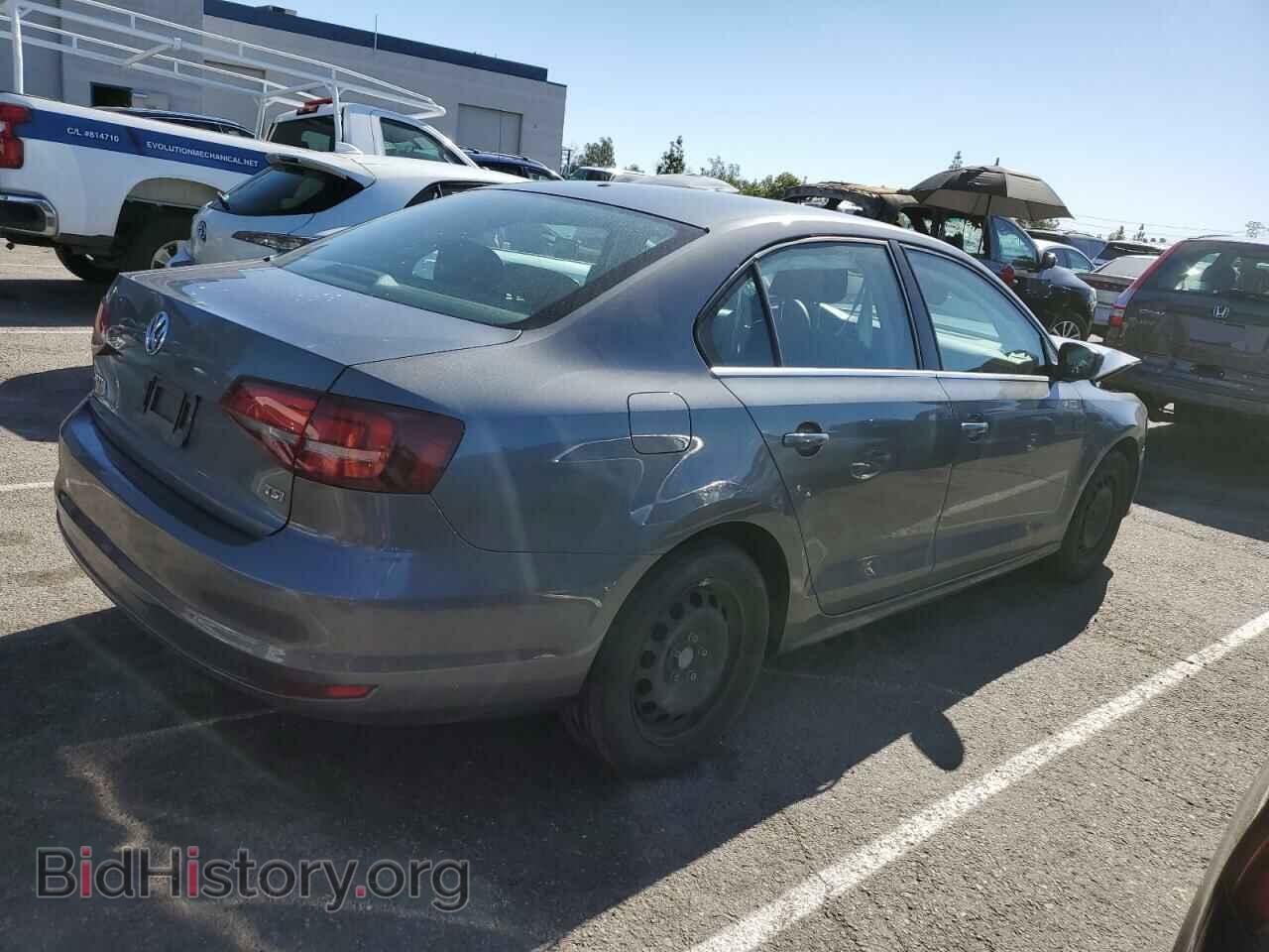2017 VOLKSWAGEN JETTA - VIN: 3VW2B7AJ4HM316512 - Фото 3