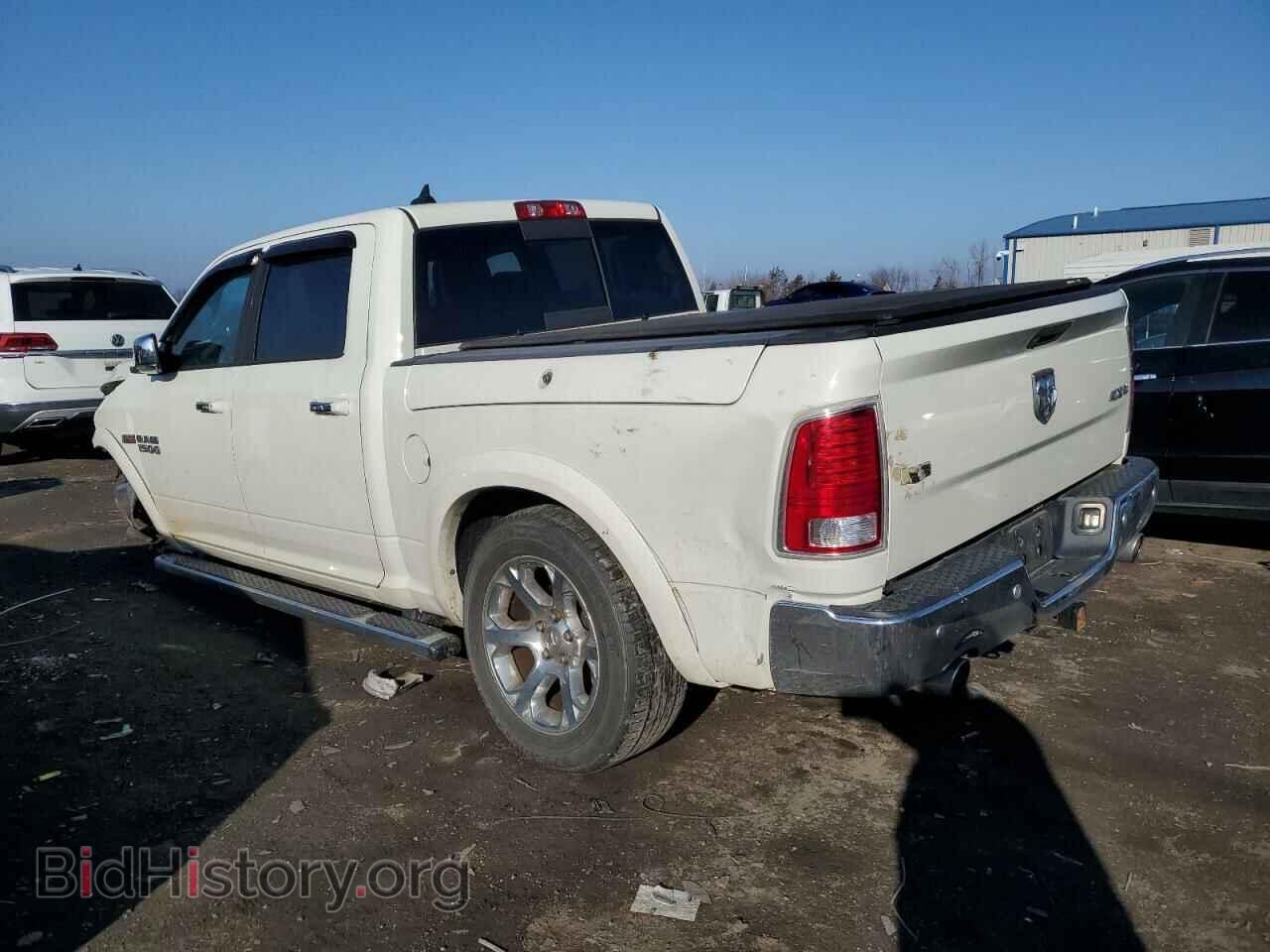 2016 RAM 1500 - VIN: 1C6RR7NT5GS295837 - Фото 2