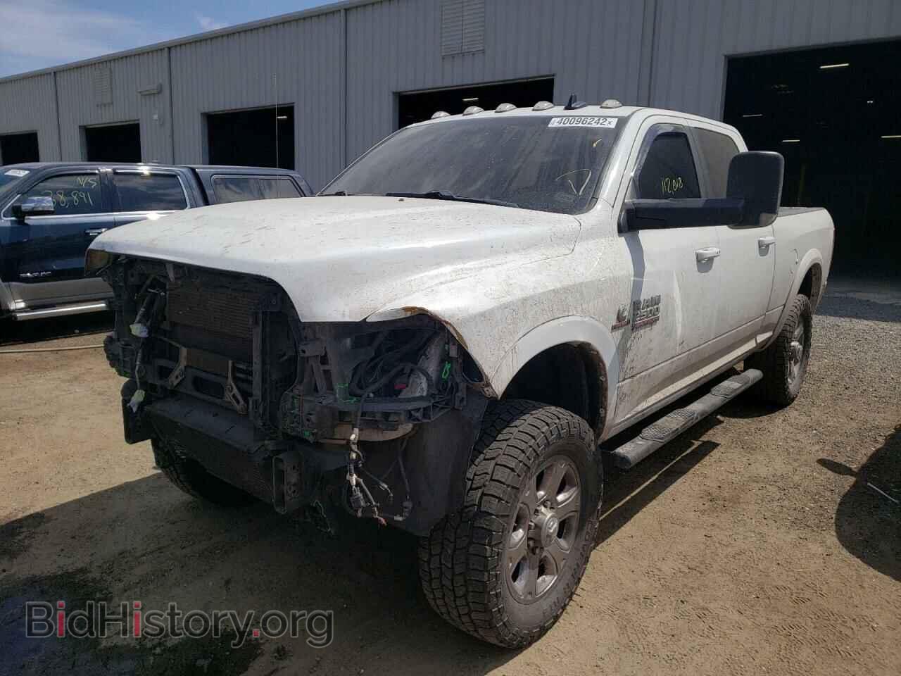 2018 RAM 2500 - VIN: 3C6UR5FL5JG289788 - Фото 2