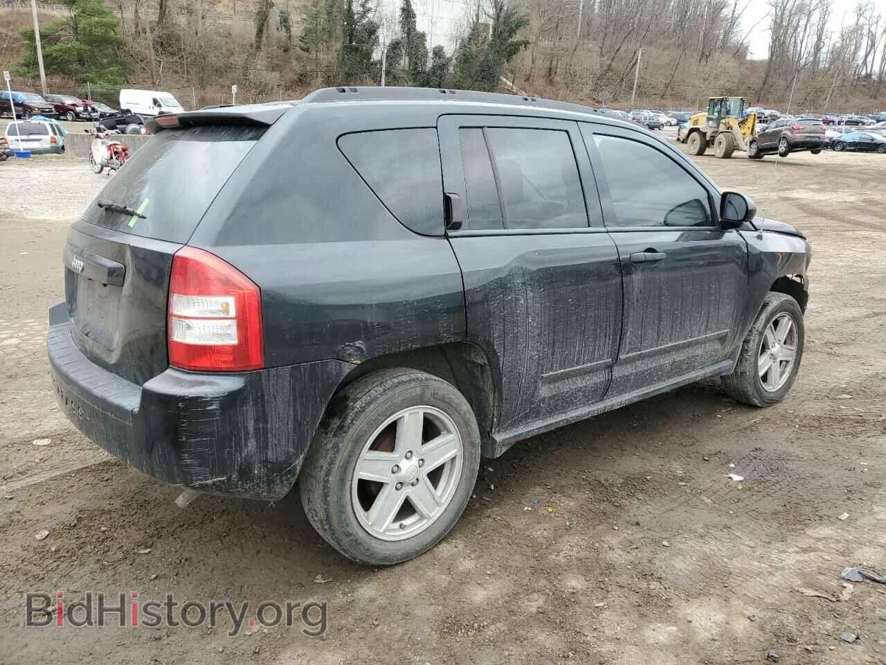 2008 JEEP COMPASS - VIN: 1J8FT47048D794092 - Фото 3
