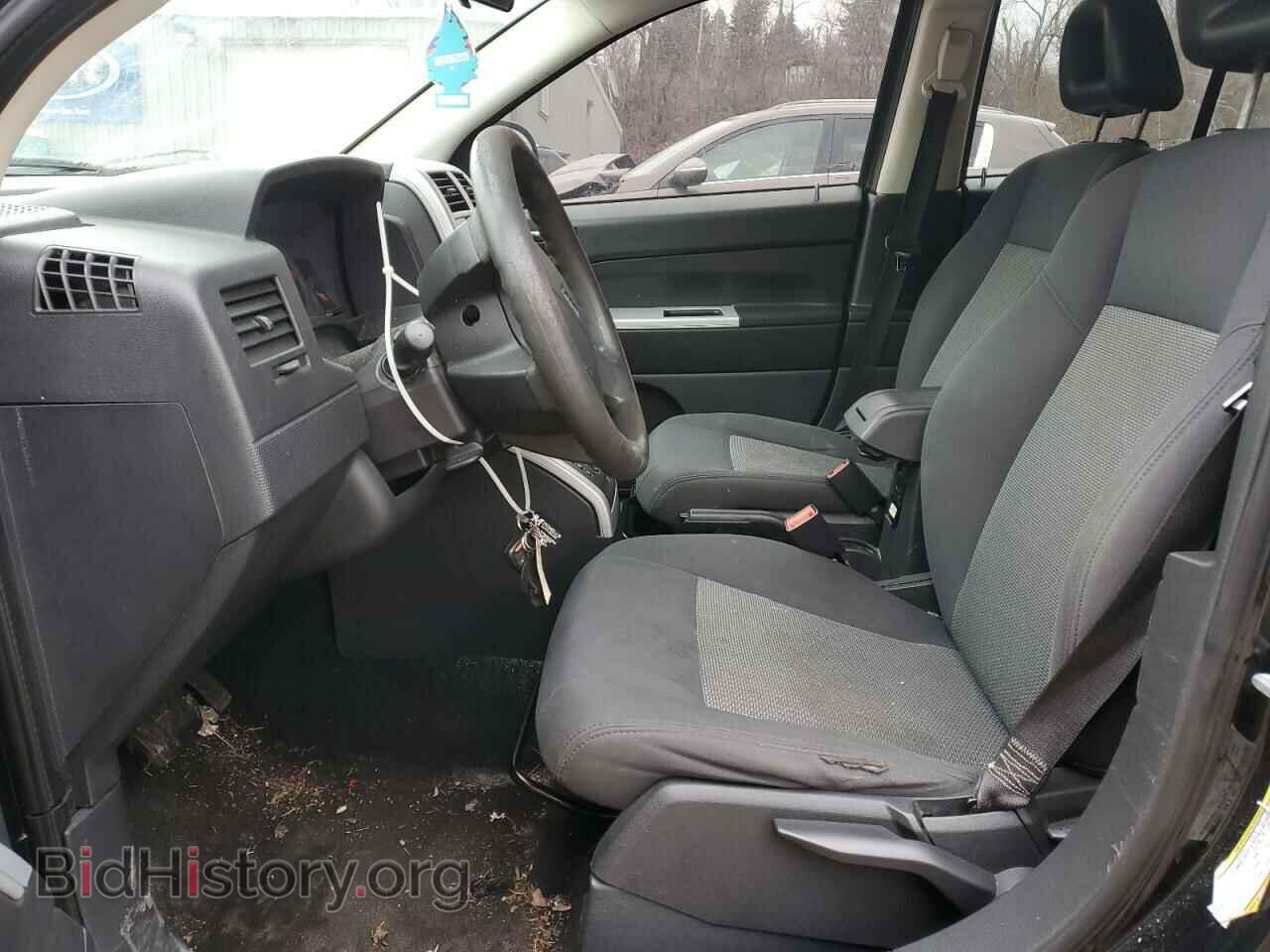 2008 JEEP COMPASS - VIN: 1J8FT47048D794092 - Фото 7