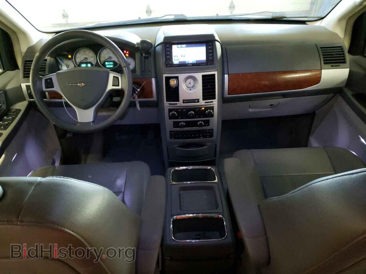 2008 CHRYSLER MINIVAN - VIN: 2A8HR54P18R815072 - Фото 8