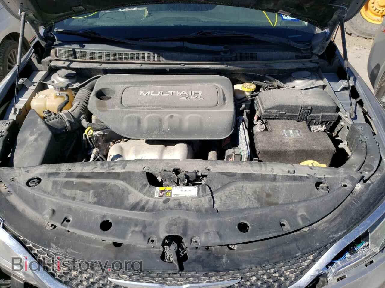 2016 CHRYSLER 200 - VIN: 1C3CCCAB2GN117439 - Фото 7