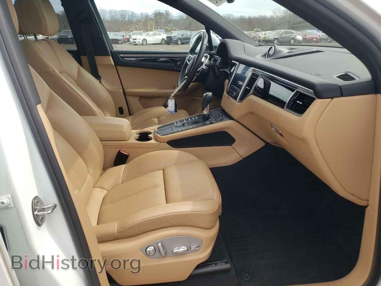 2017 PORSCHE MACAN - VIN: WP1AA2A53HLB82812 - Photo 5