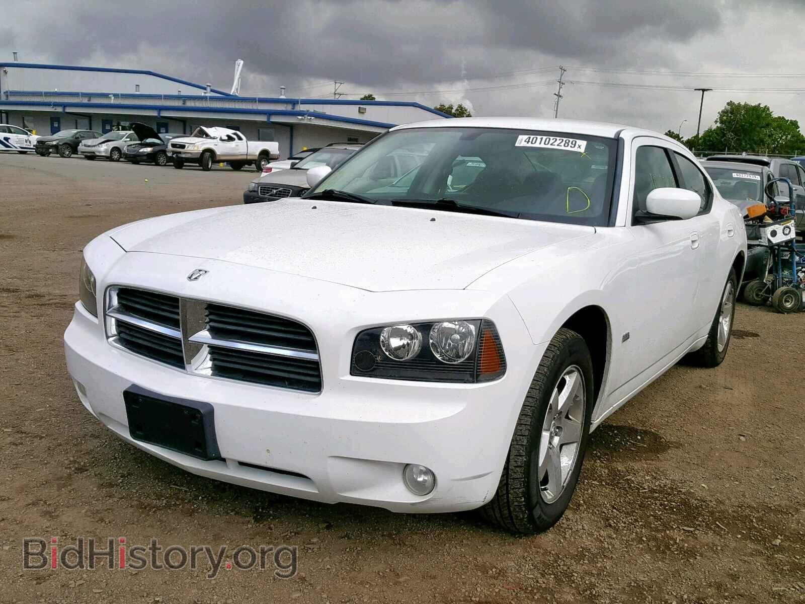 2010 DODGE CHARGER - VIN: 2B3CA3CV9AH257563 - Фото 2