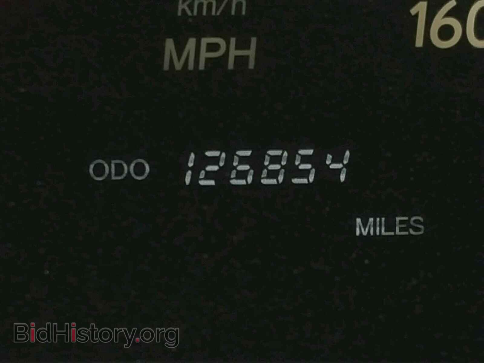 2001 LEXUS LS - VIN: JTHBN30F910014589 - Photo 8