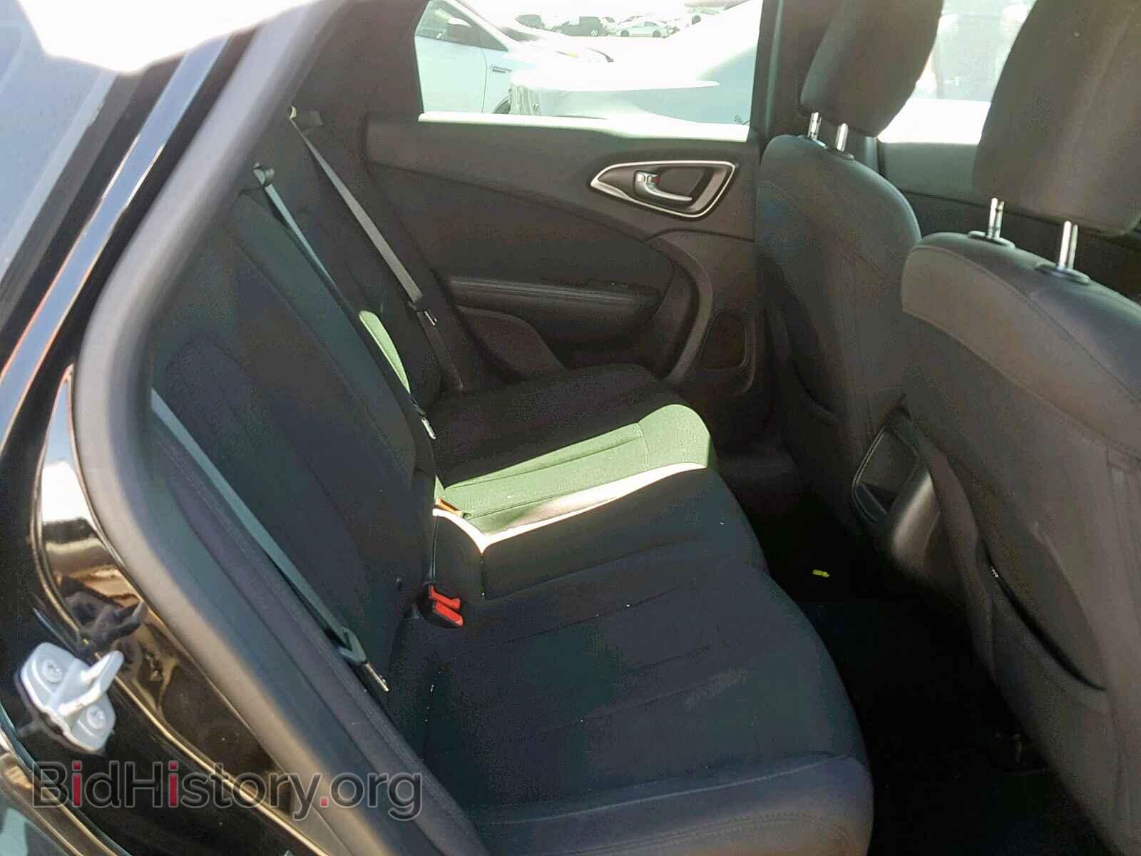 2016 CHRYSLER 200 - VIN: 1C3CCCAB4GN171244 - Photo 6