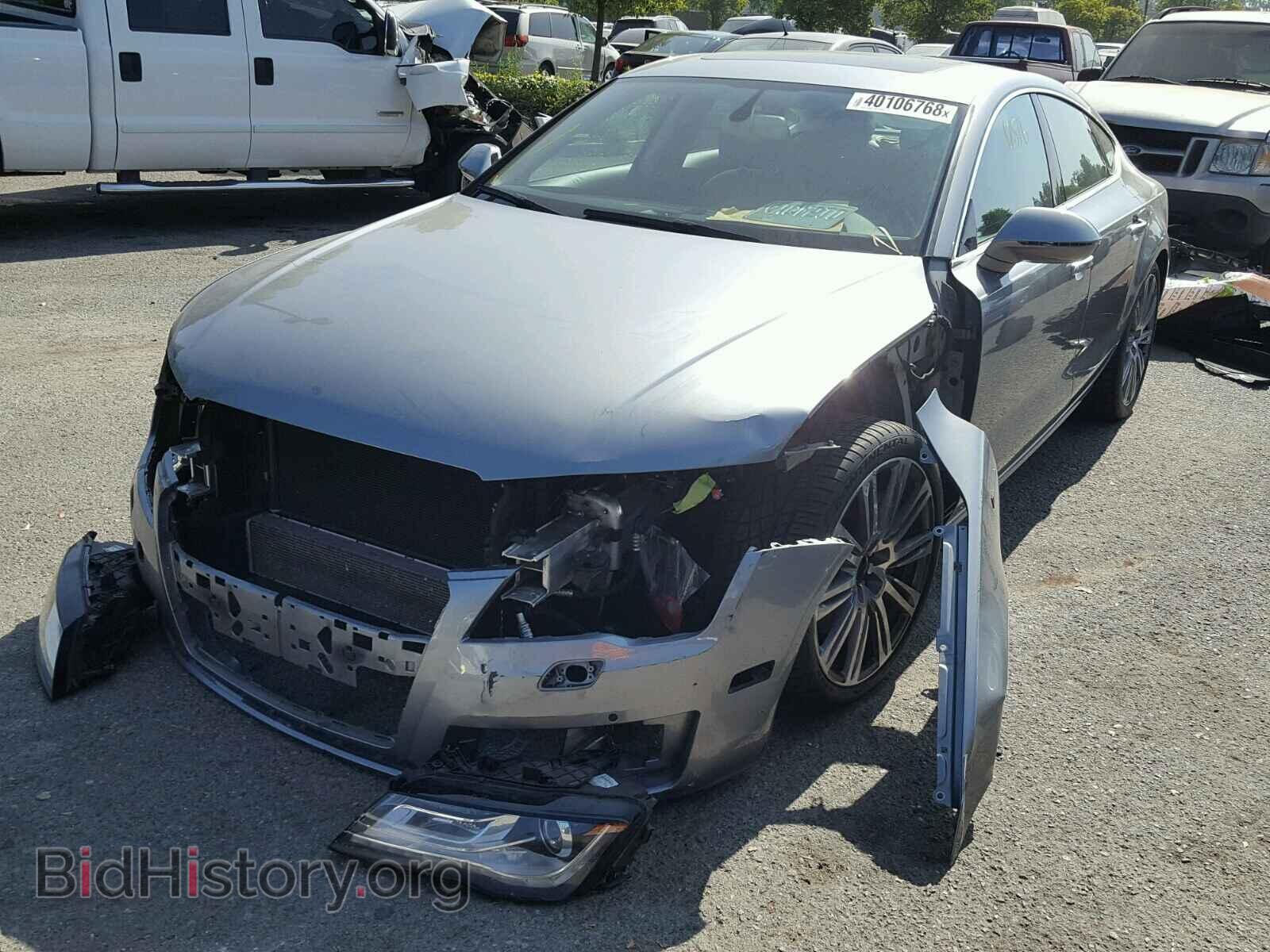2013 AUDI A7 - VIN: WAUYGAFC2DN020567 - Фото 2