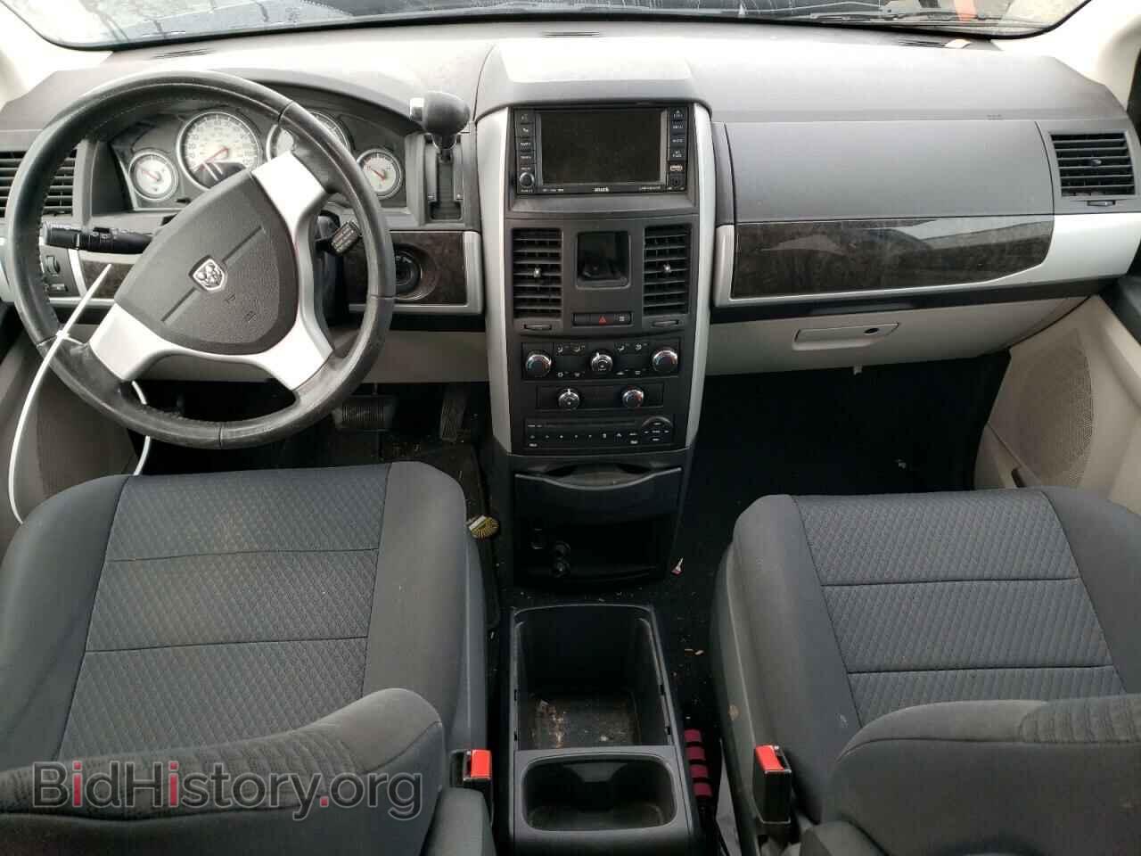 2010 DODGE CARAVAN - VIN: 2D4RN5D1XAR273059 - Фото 8