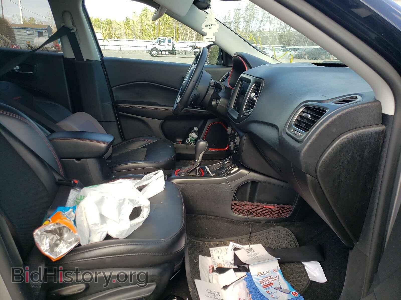 2019 JEEP COMPASS - VIN: 3C4NJDDB5KT733141 - Фото 5