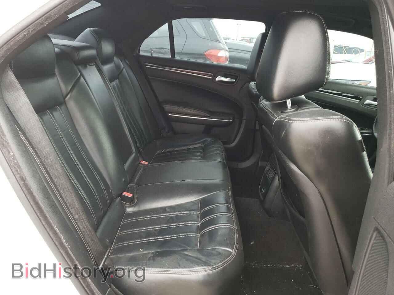 2017 CHRYSLER 300 - VIN: 2C3CCABG0HH616023 - Фото 10