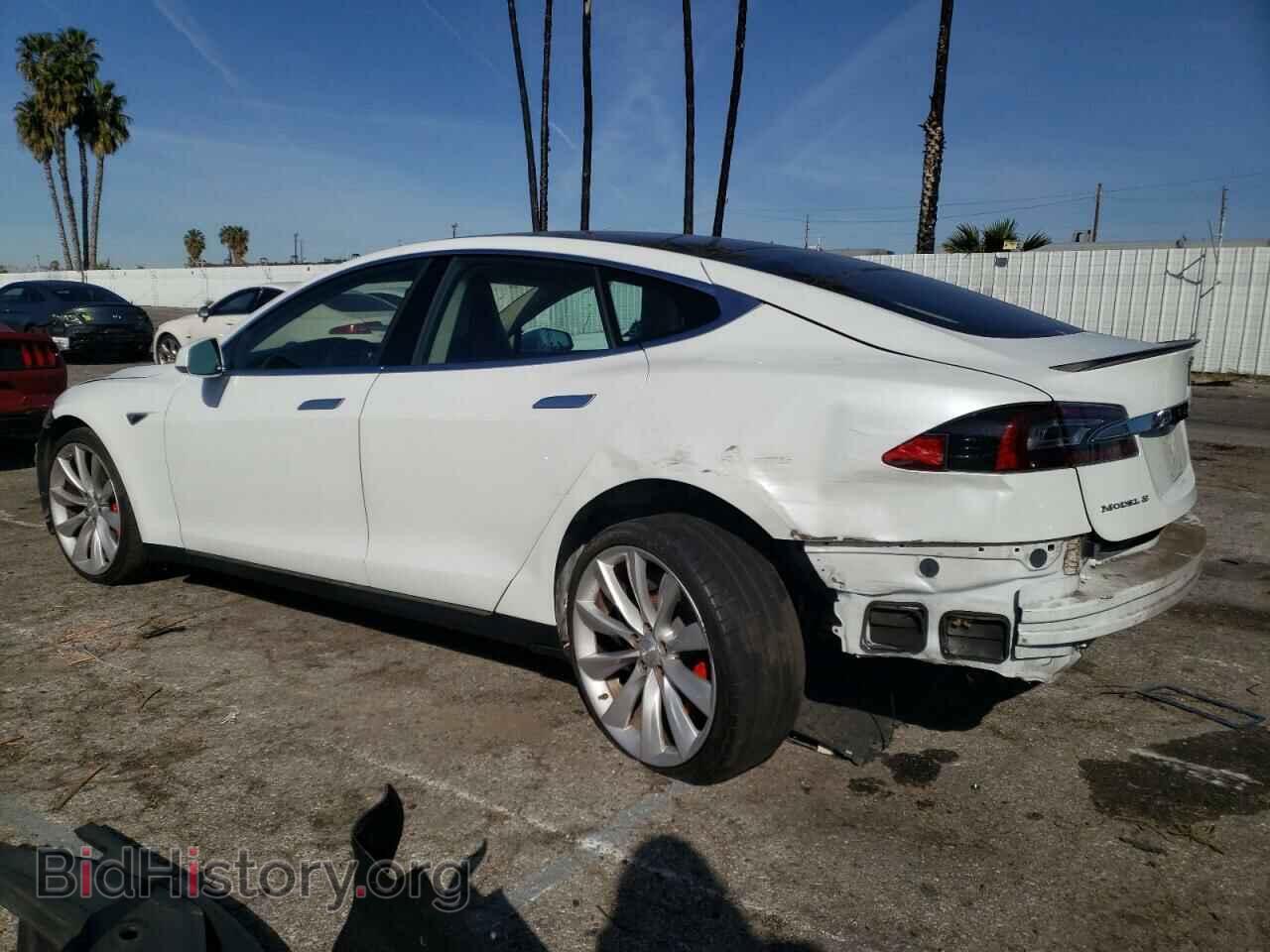 2014 TESLA MODEL S - VIN: 5YJSA1H10EFP48006 - Фото 2