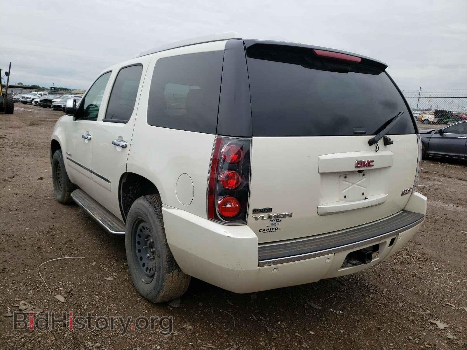 2011 GMC YUKON - VIN: 1GKS1EEF3BR276708 - Photo 3