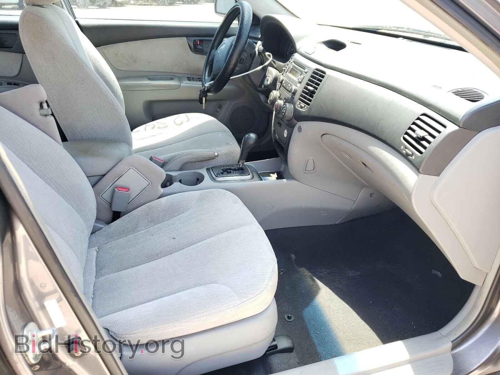 2008 KIA OPTIMA - VIN: KNAGE123585204446 - Фото 5