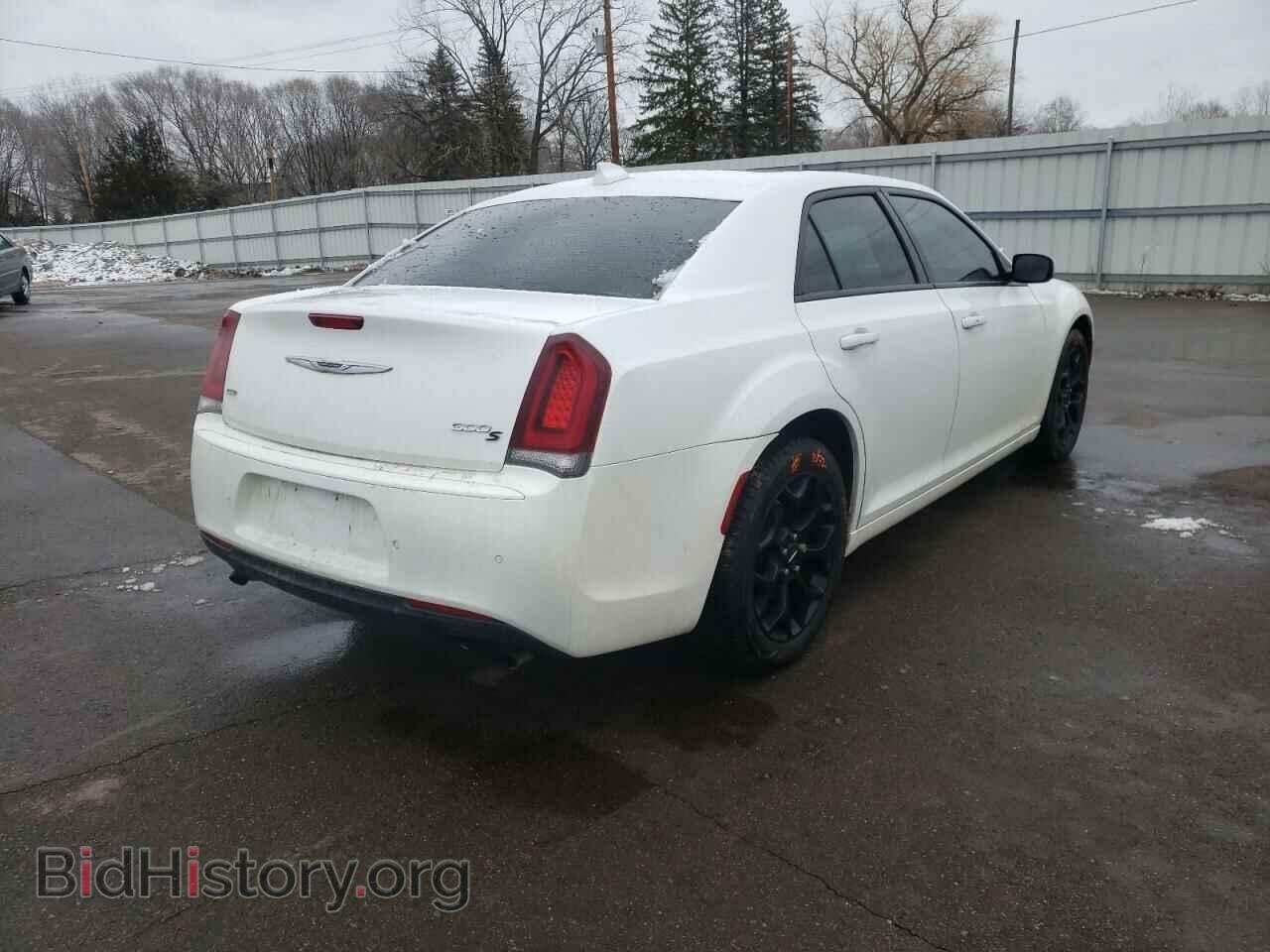 2016 CHRYSLER 300 - VIN: 2C3CCAGG7GH100264 - Фото 4