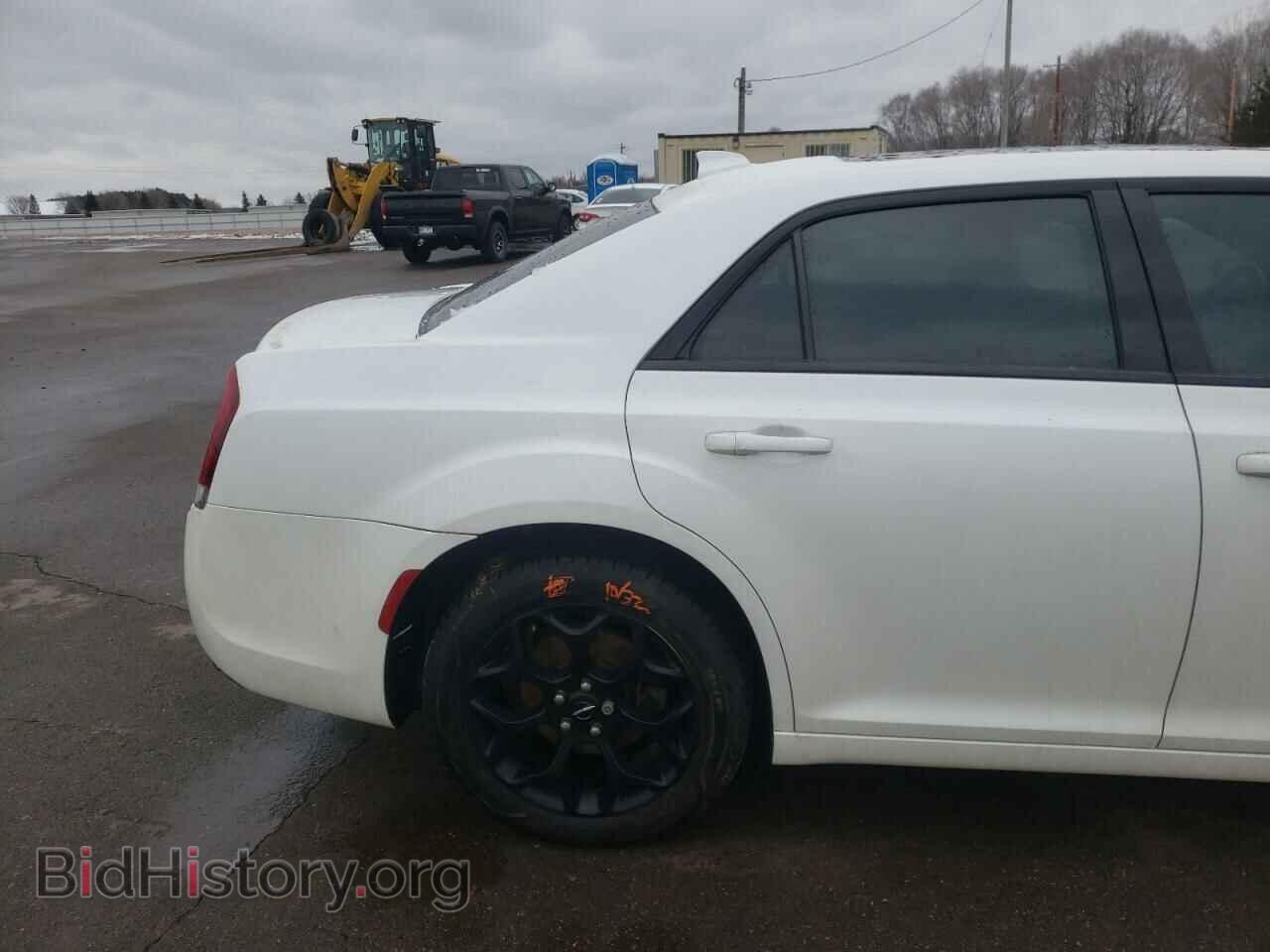 2016 CHRYSLER 300 - VIN: 2C3CCAGG7GH100264 - Фото 6